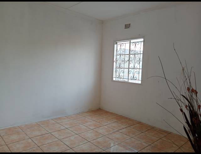 3 BEDROOM HOUSE FOR SALE IN NORTHDALE